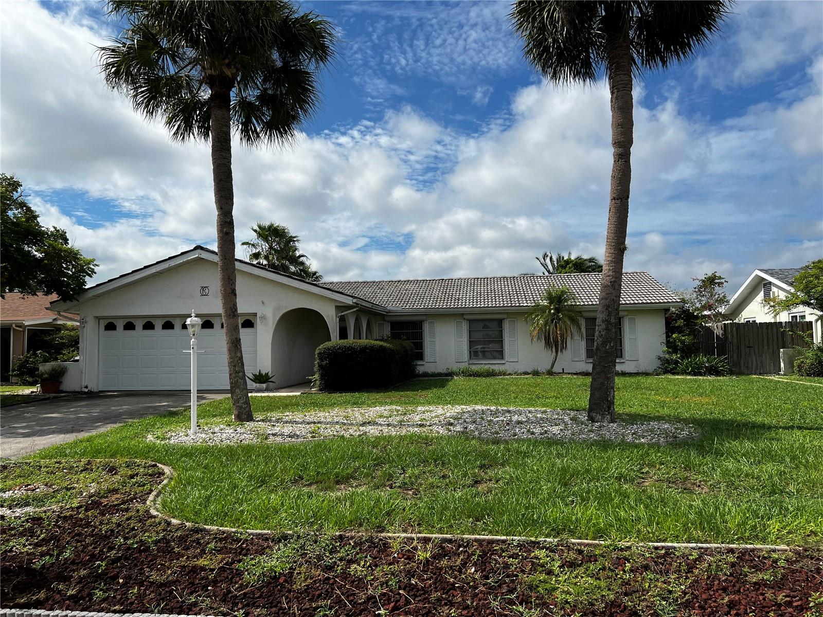 Image 3 of 22 For 914 Sago Palm Way