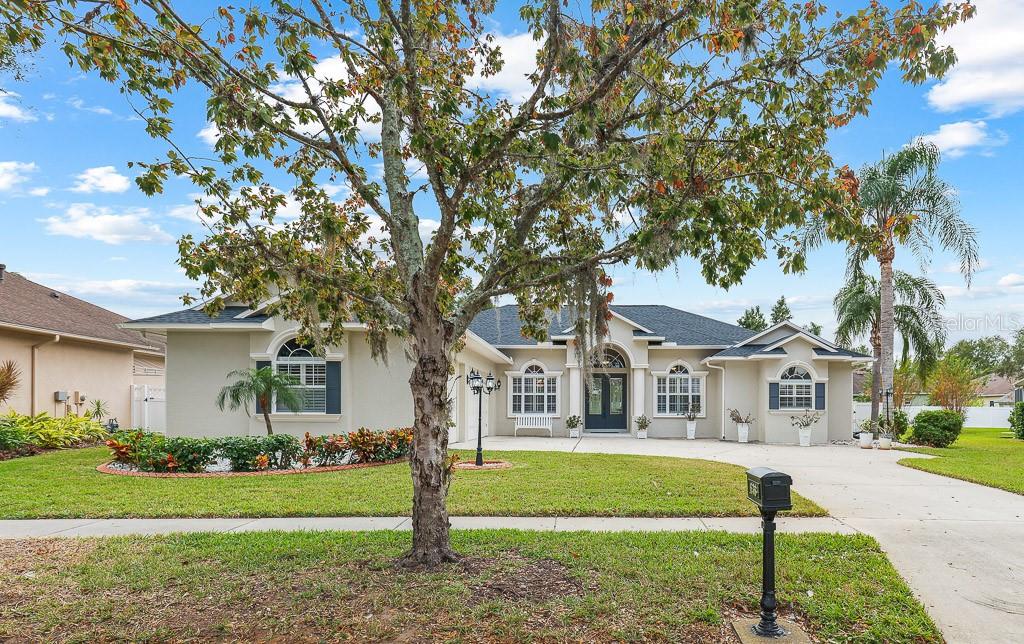 Details for 636 Citrus Wood Lane, VALRICO, FL 33594