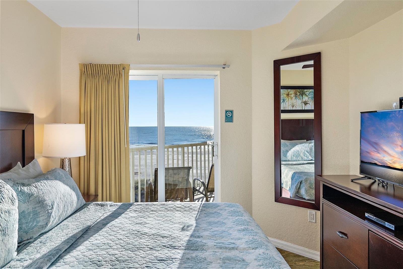 Listing photo id 15 for 12000 Gulf Boulevard 501-w