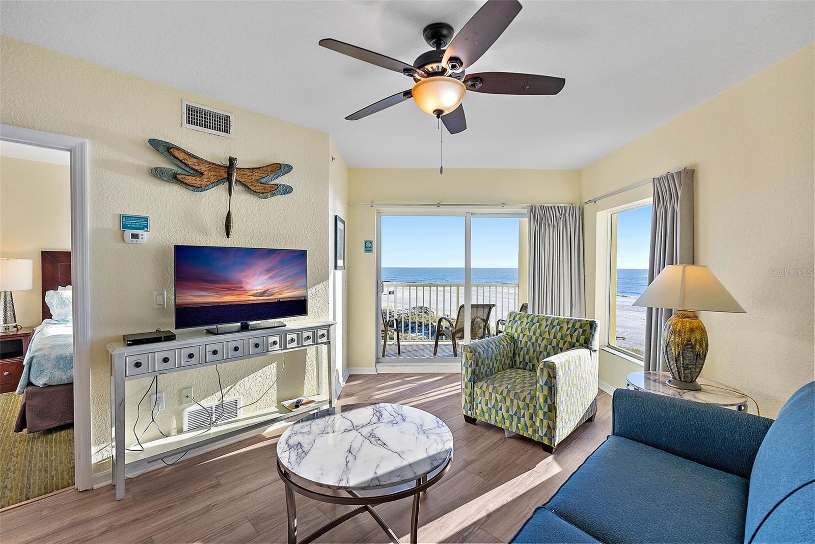 Listing photo id 2 for 12000 Gulf Boulevard 501-w