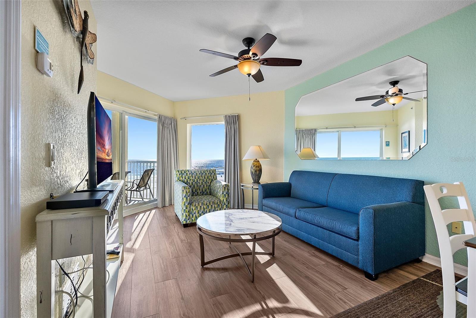 Listing photo id 3 for 12000 Gulf Boulevard 501-w