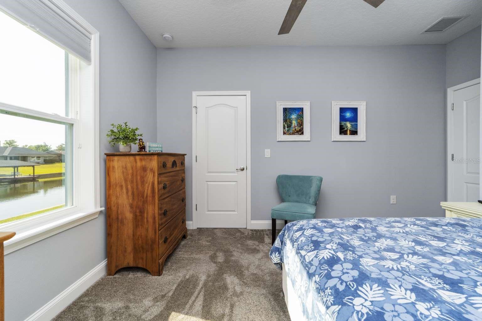 Image 24 of 39 For 15 Cold Spring Court