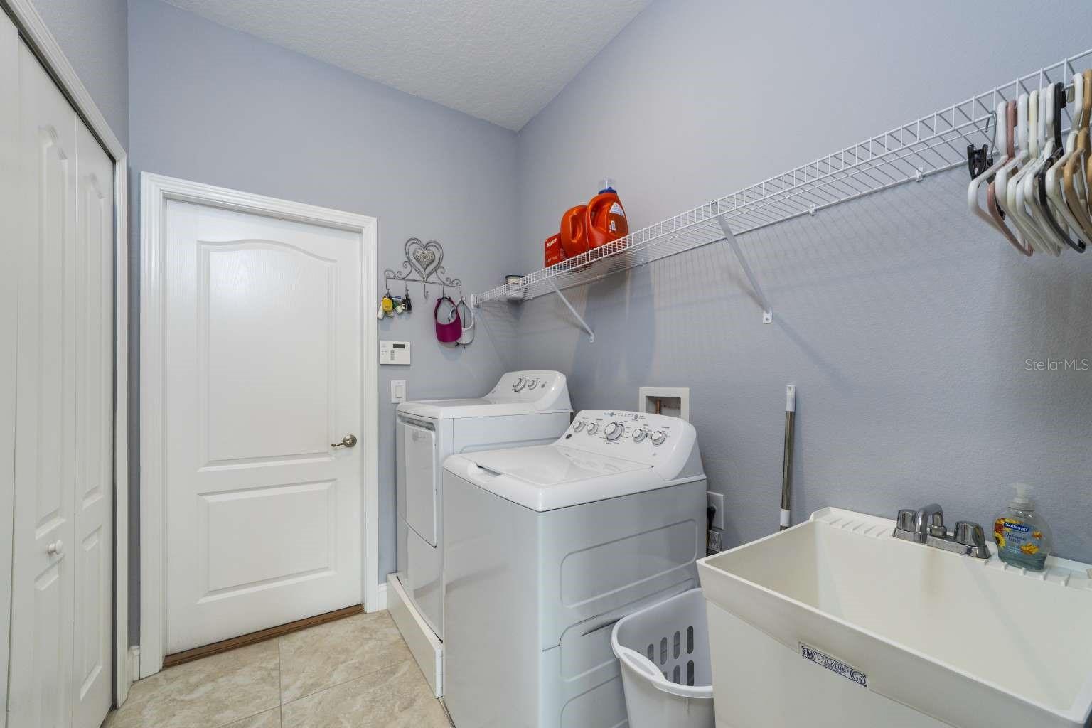 Image 34 of 39 For 15 Cold Spring Court