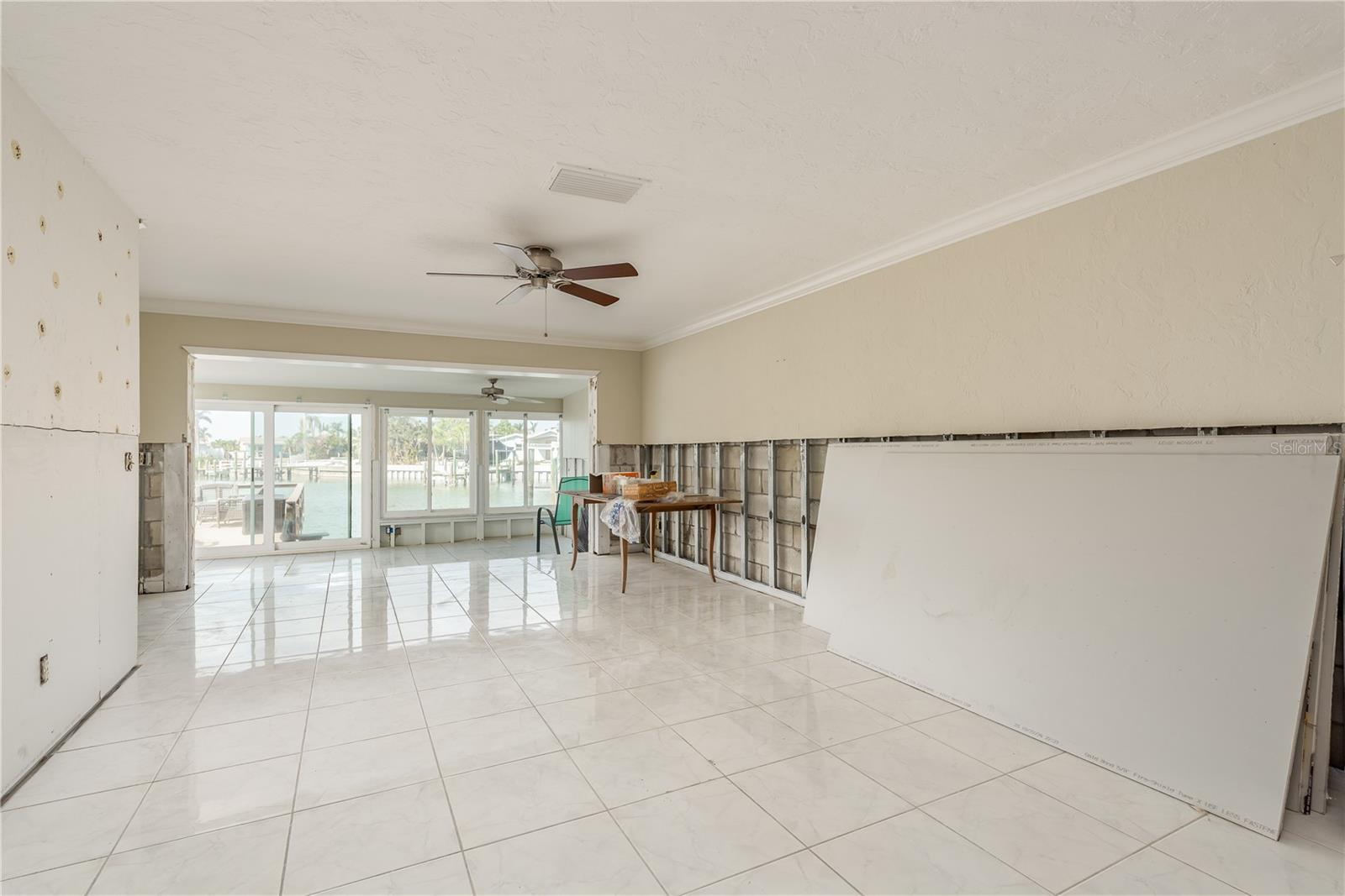 Image 10 of 41 For 417 Boca Ciega Point Boulevard N 417