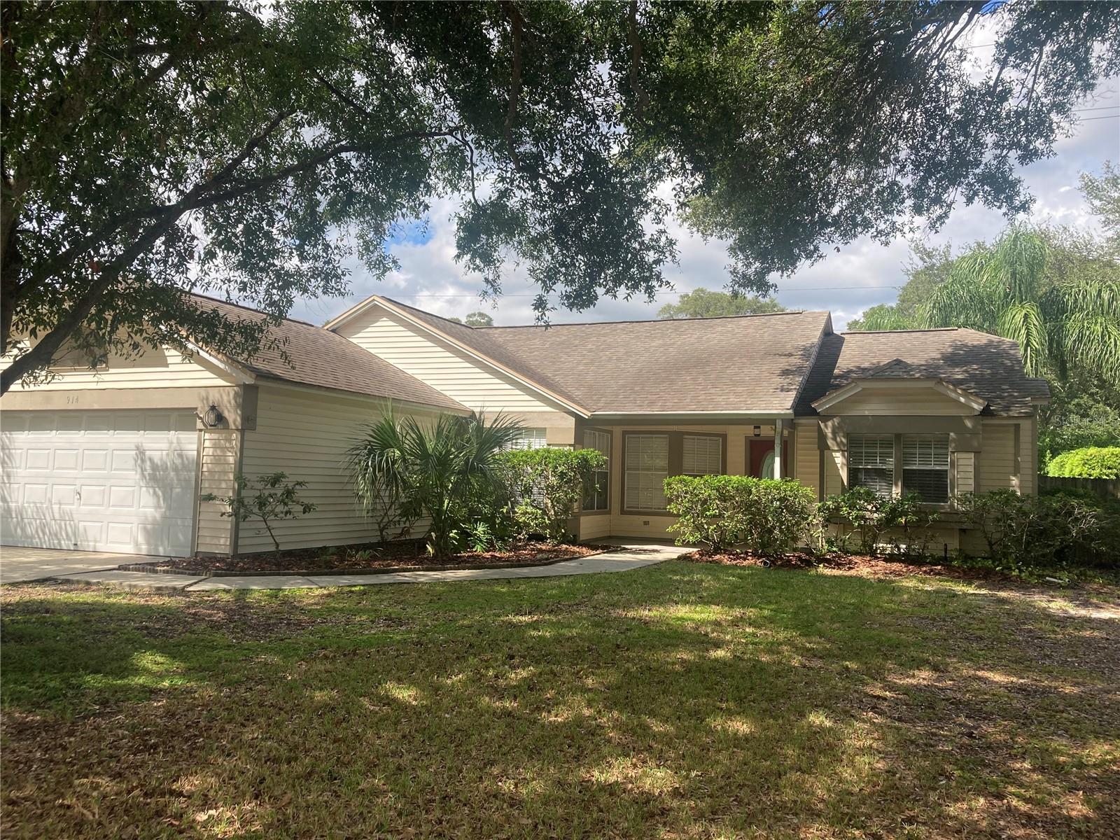 Details for 914 Valley View Circle, PALM HARBOR, FL 34684