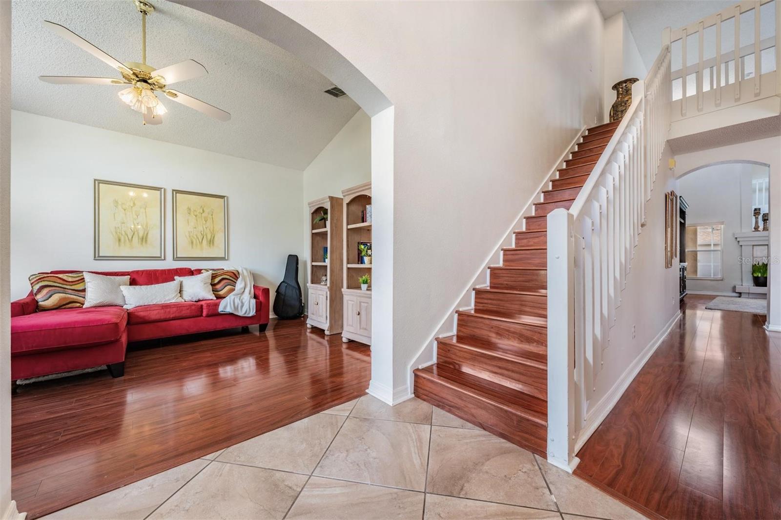 Listing photo id 4 for 10037 Oasis Palm Drive