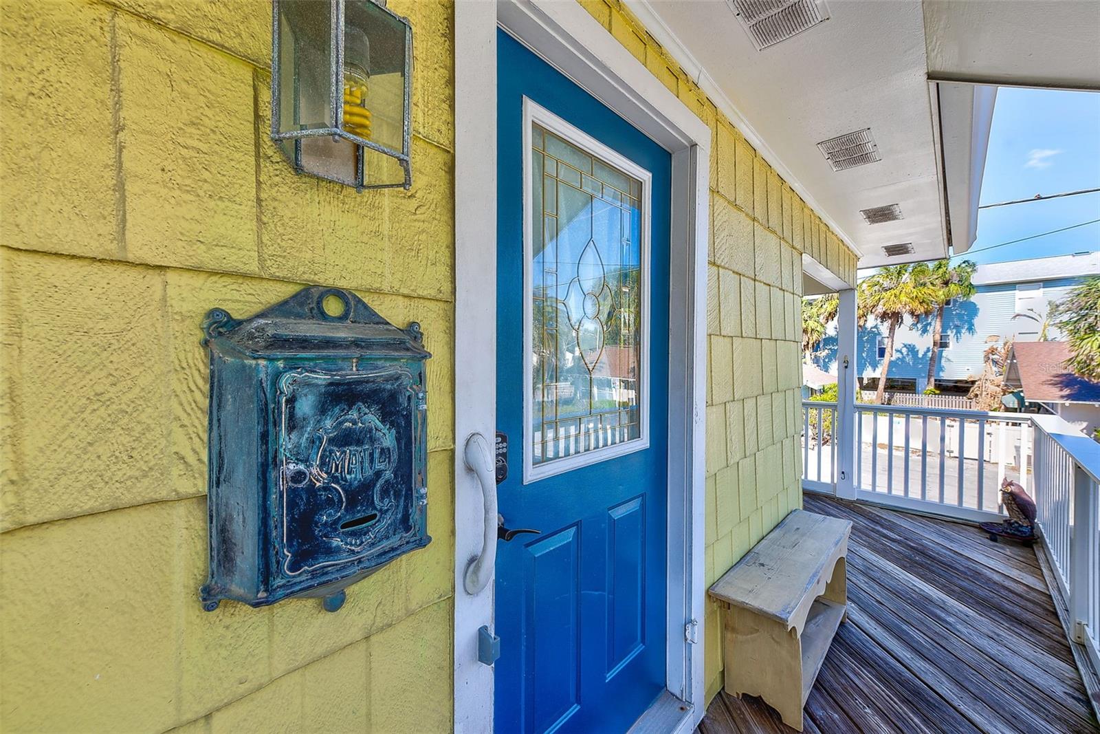 Listing photo id 18 for 1808 Gulf Boulevard A & B