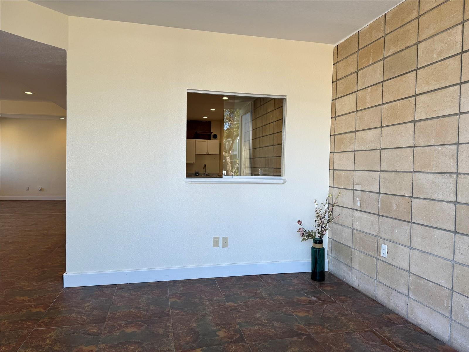 Image 3 of 7 For 1155 Cleveland Street 1155