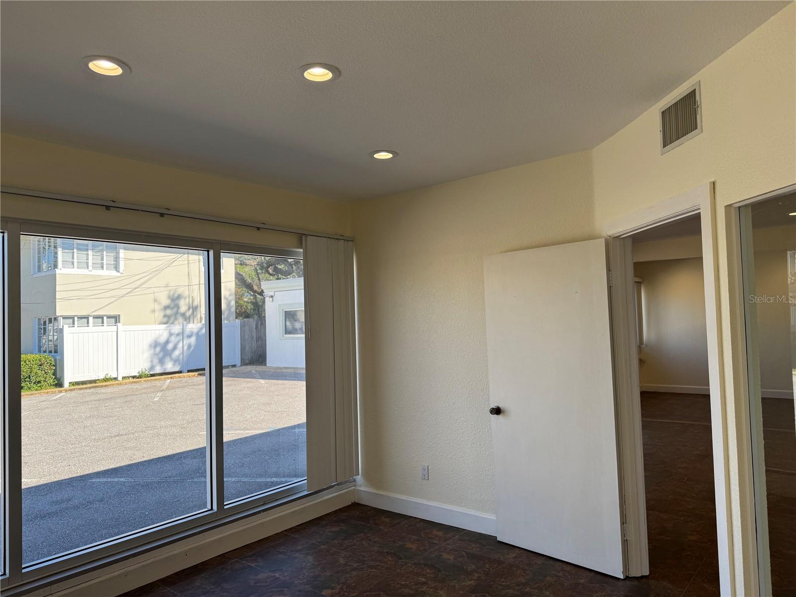 Image 7 of 7 For 1155 Cleveland Street 1155
