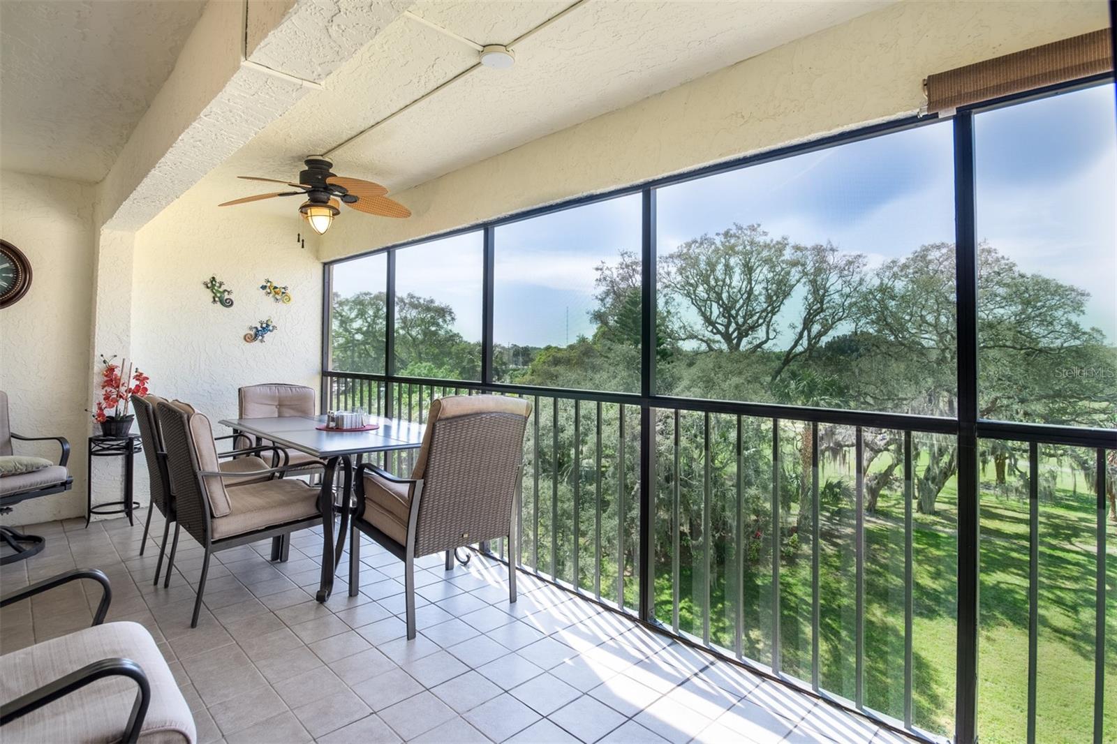 Details for 1743 Golfview Drive 1743, TARPON SPRINGS, FL 34689