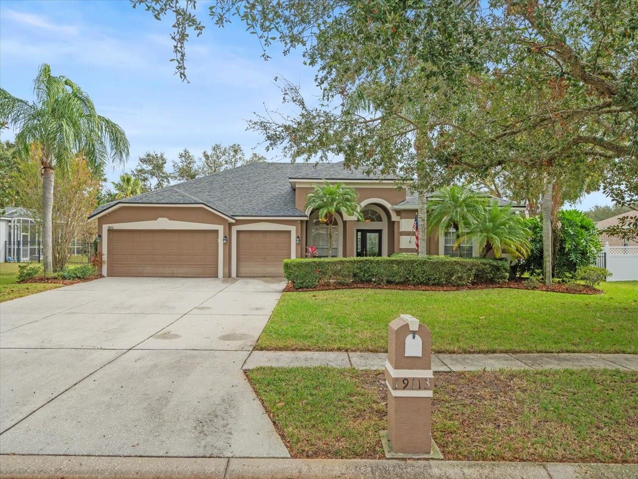 Details for 19113 Larchmont Drive, ODESSA, FL 33556