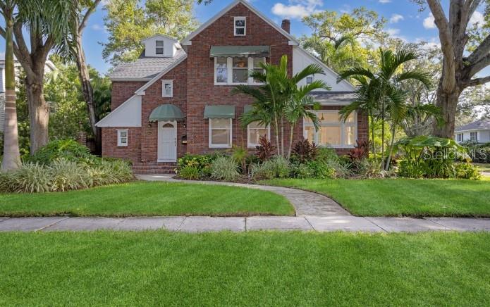 Details for 555 18th Avenue Ne, ST PETERSBURG, FL 33704