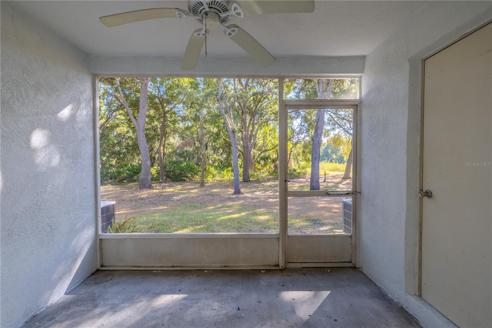 Image 31 of 42 For 2432 Lake Woodberry Circle