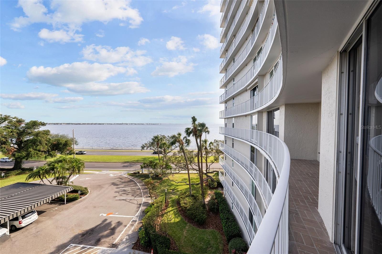 Image 25 of 65 For 2611 Bayshore Boulevard 506