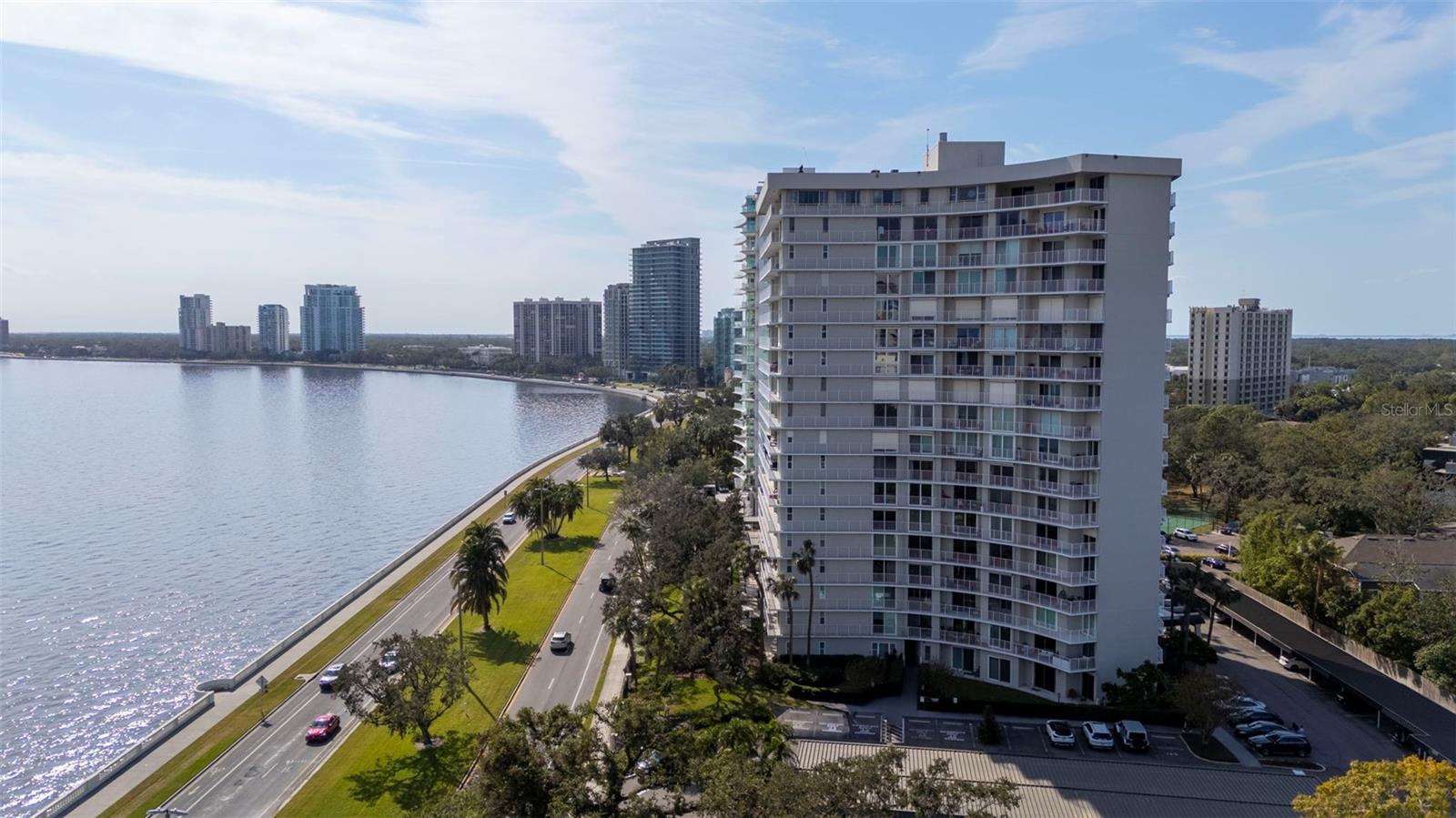 Image 43 of 65 For 2611 Bayshore Boulevard 506