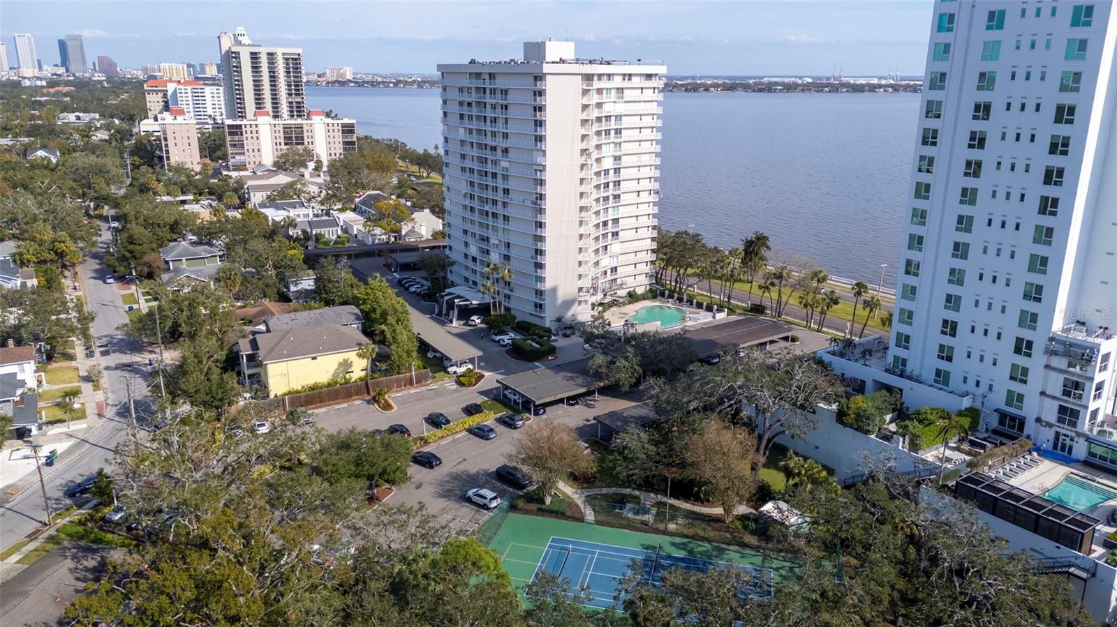 Image 52 of 65 For 2611 Bayshore Boulevard 506