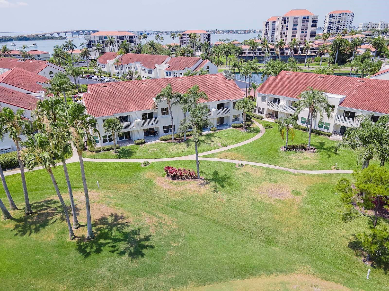 Image 32 of 69 For 6059 Bahia Del Mar Boulevard 233