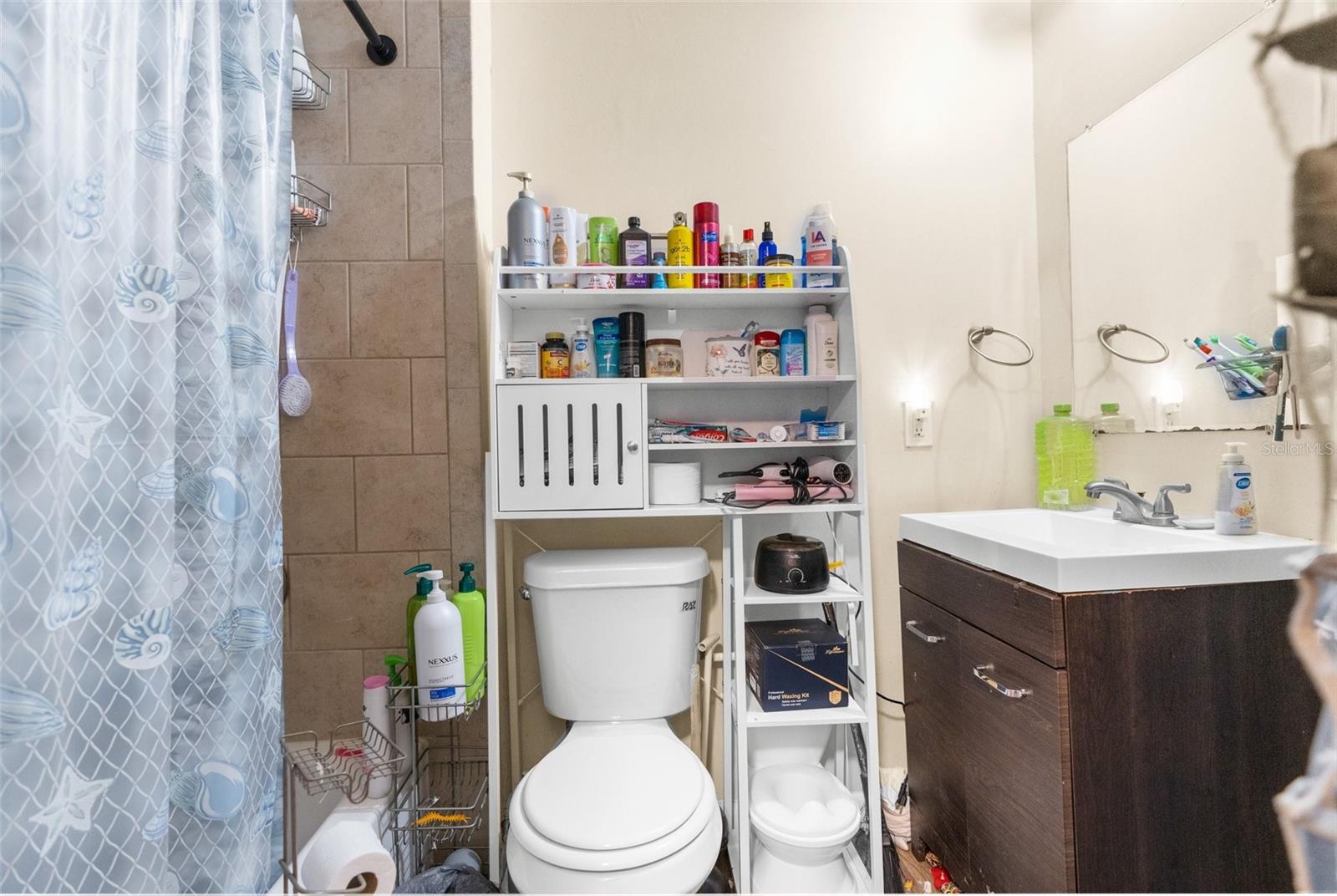 Image 18 of 19 For 4734 15th Avenue S