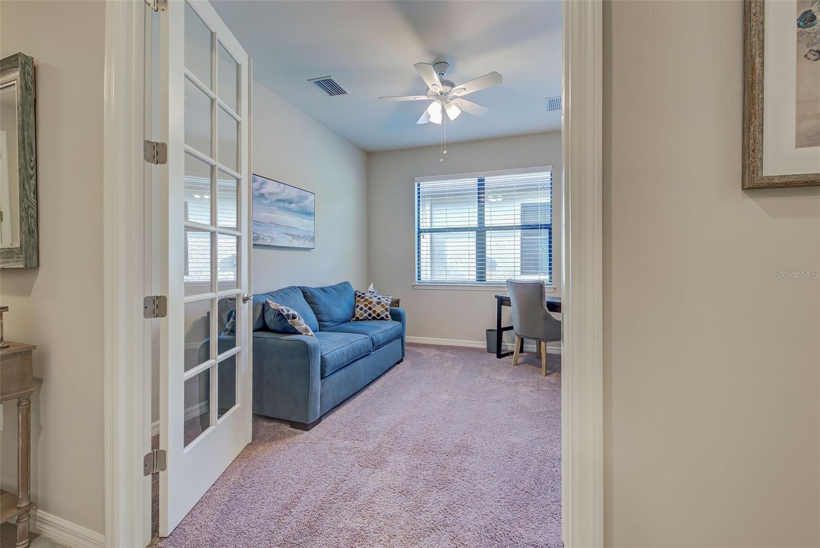 Listing photo id 13 for 11976 Blazing Star Drive