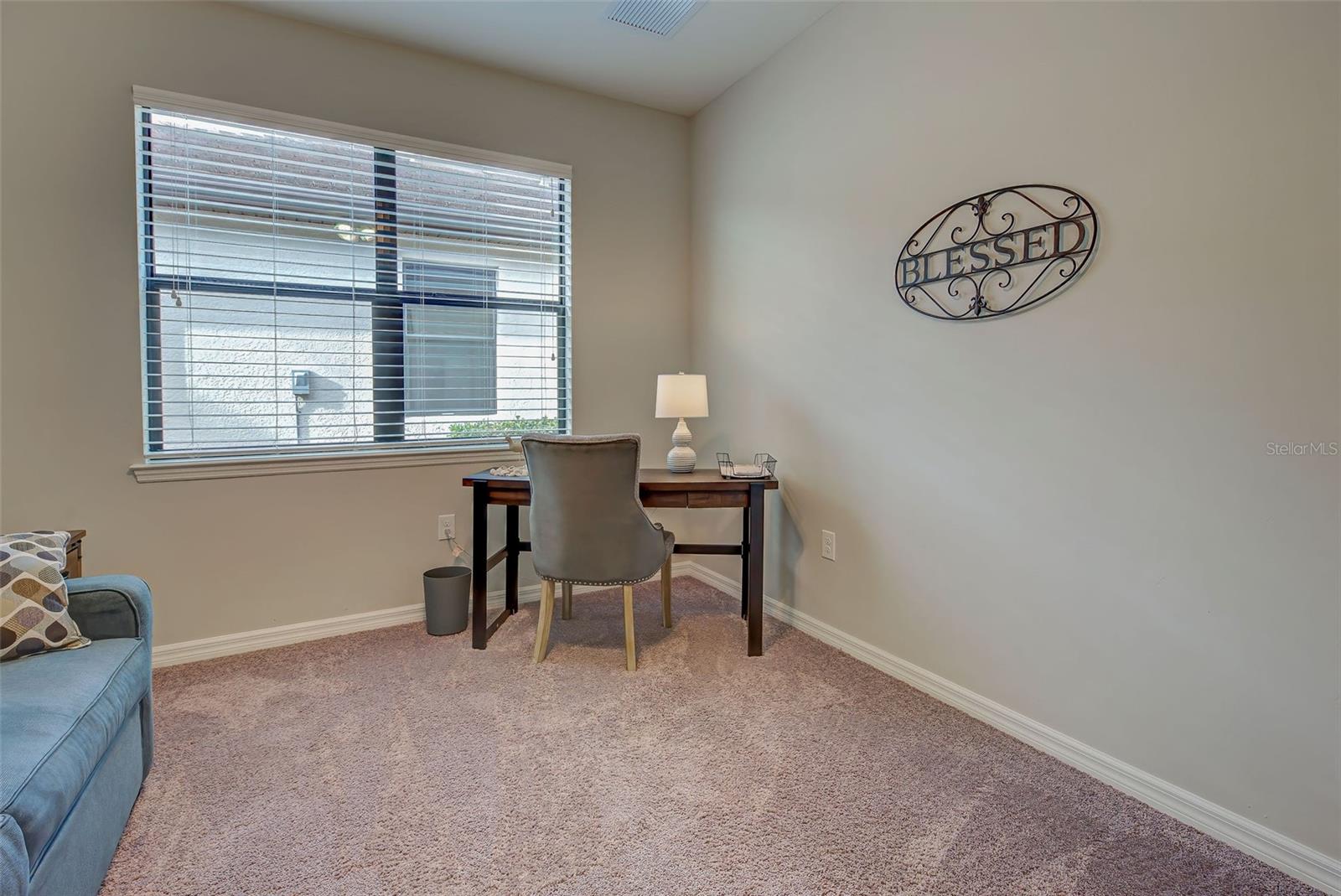 Listing photo id 14 for 11976 Blazing Star Drive