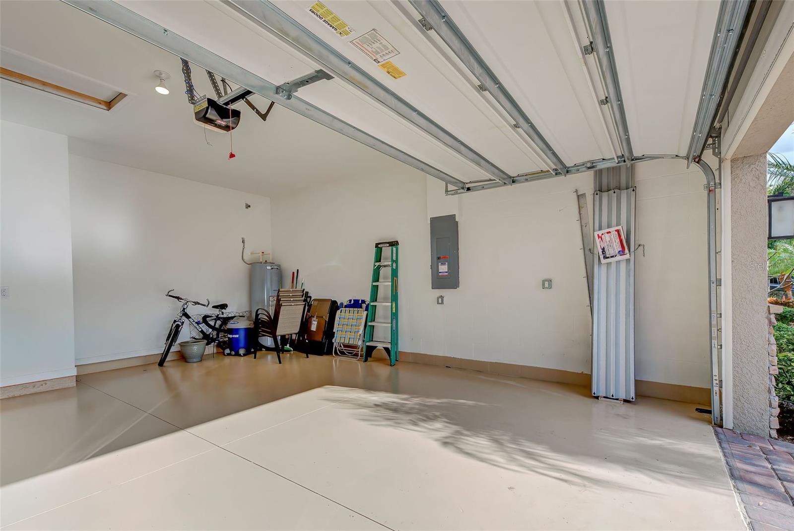 Listing photo id 18 for 11976 Blazing Star Drive