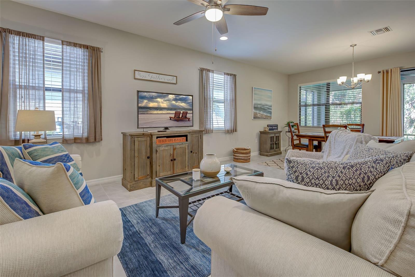Listing photo id 20 for 11976 Blazing Star Drive