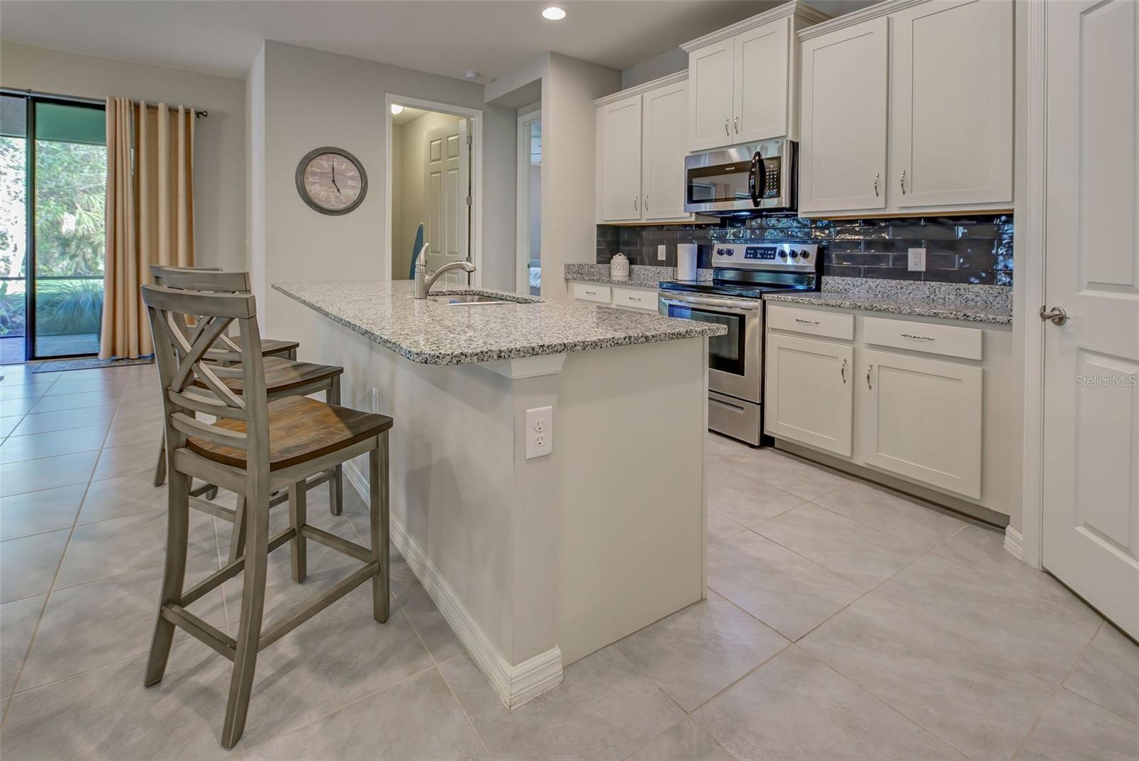 Listing photo id 27 for 11976 Blazing Star Drive