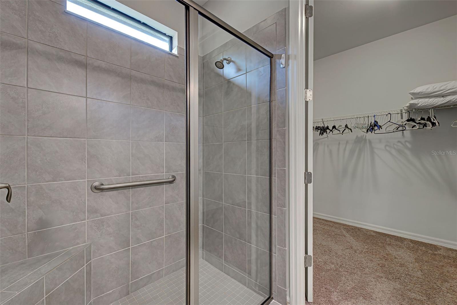 Listing photo id 42 for 11976 Blazing Star Drive