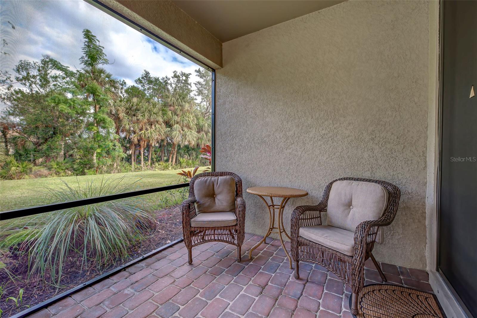 Listing photo id 46 for 11976 Blazing Star Drive