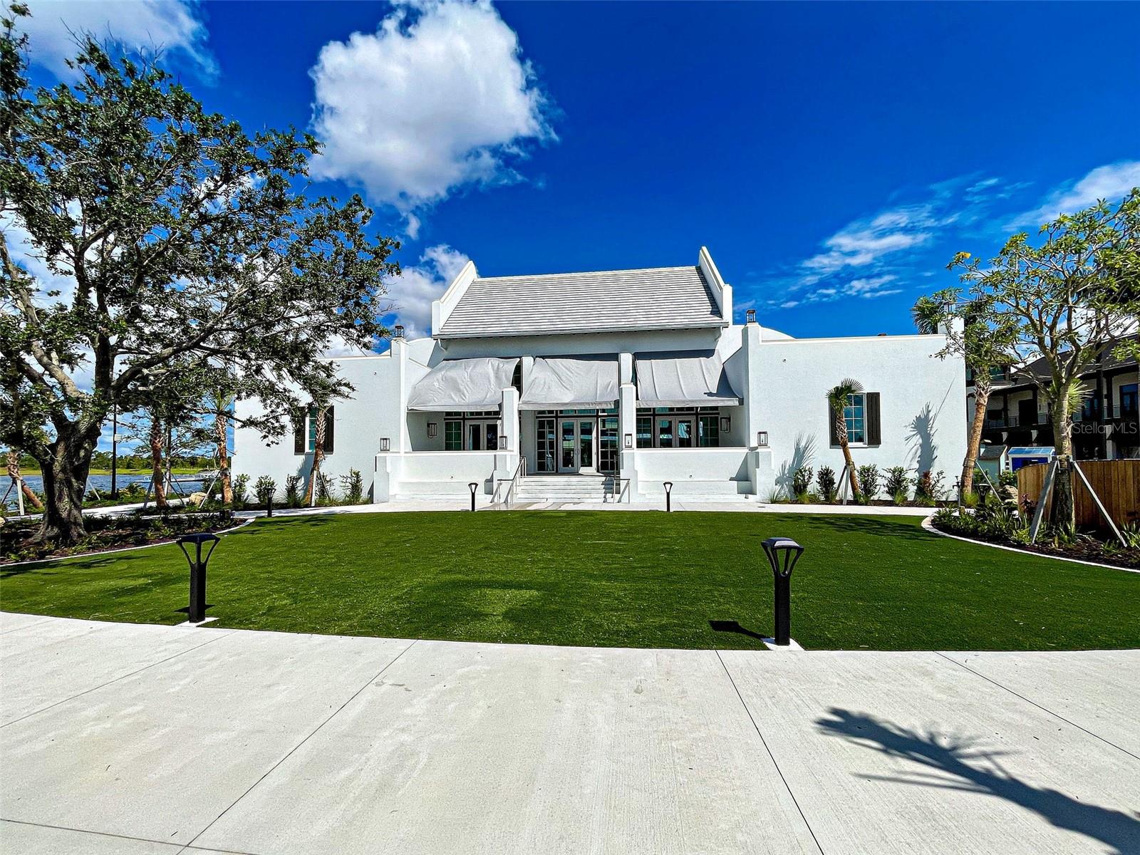 Listing photo id 79 for 11976 Blazing Star Drive