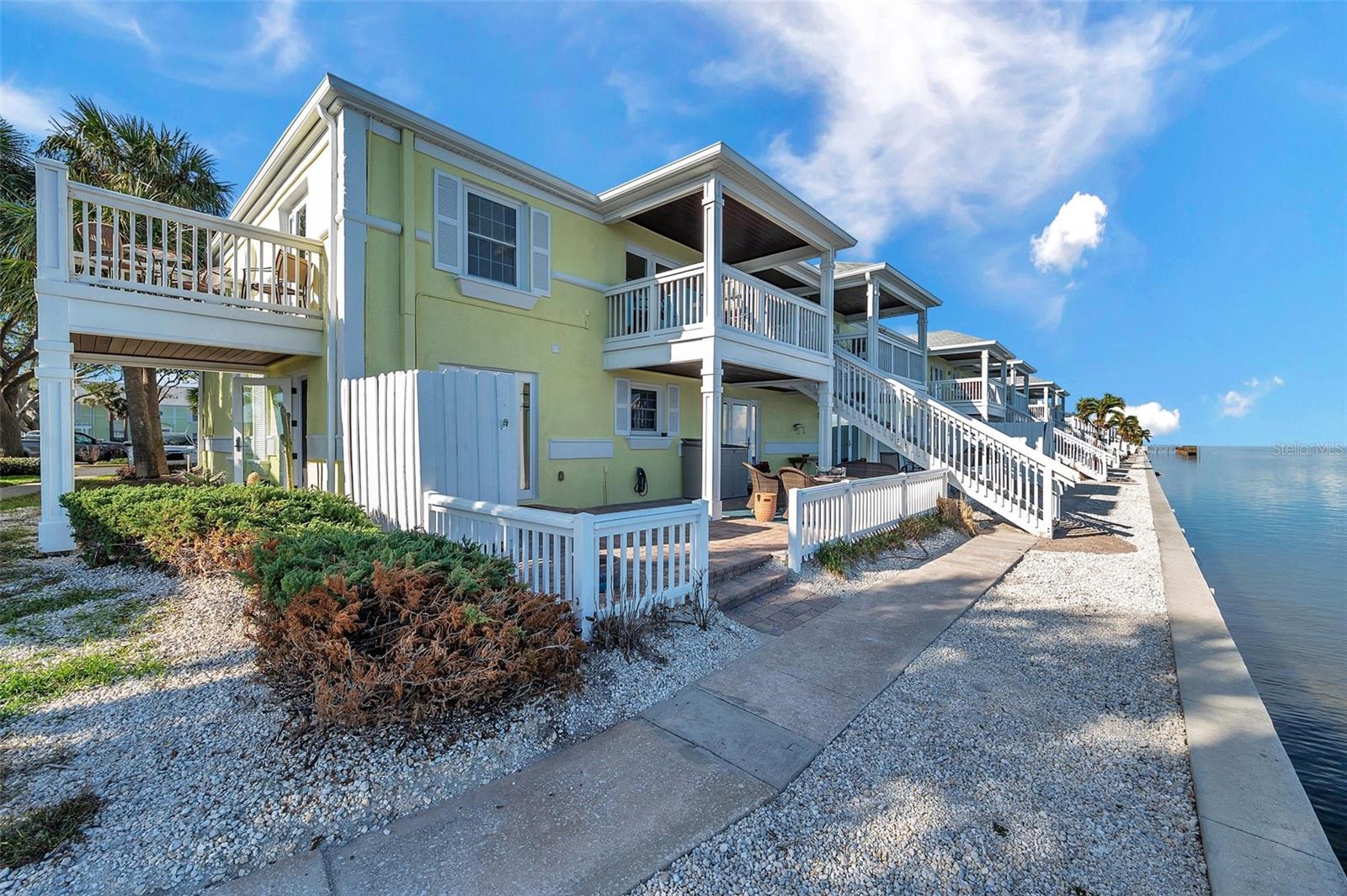 Image 43 of 64 For 5240 Coquina Key Drive Se D