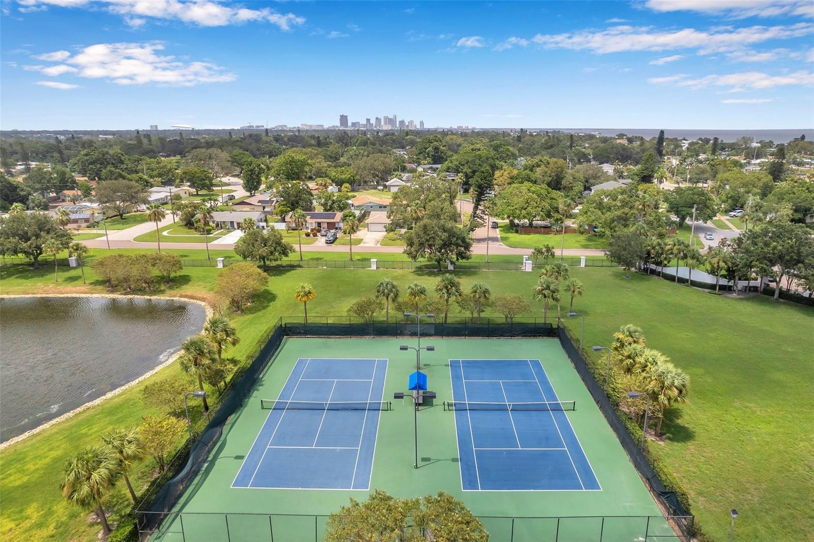 Image 49 of 64 For 5240 Coquina Key Drive Se D