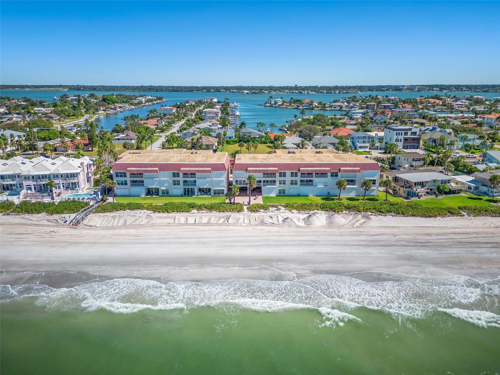 Image 1 of 31 For 2900 Gulf Boulevard 212