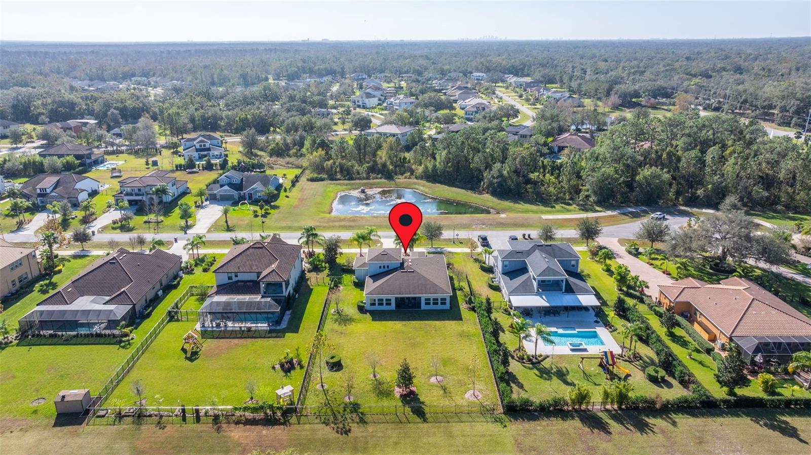 Listing photo id 57 for 17921 Barn Close Drive