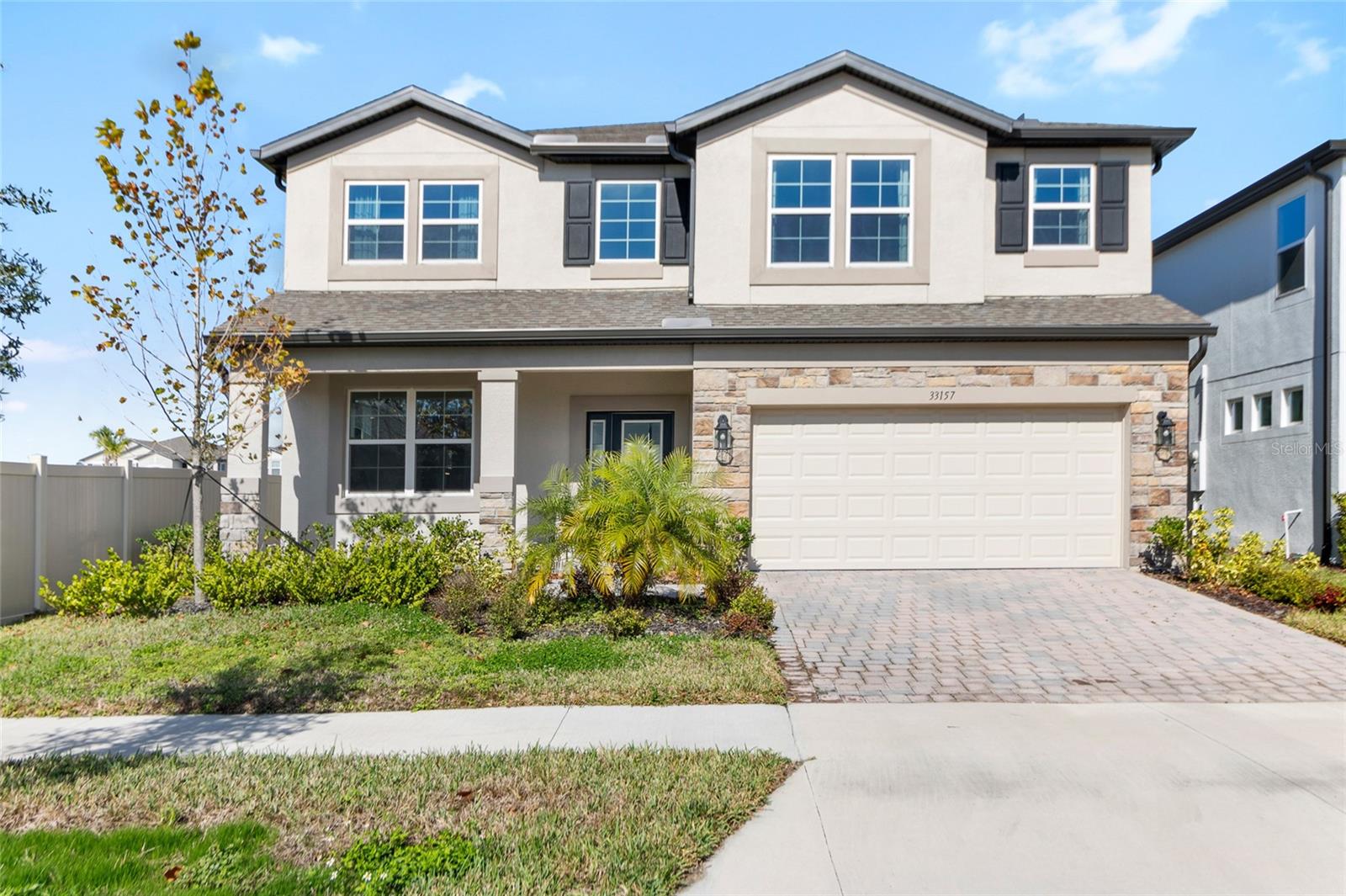 Listing photo id 3 for 33157 Rosewood Bark Way