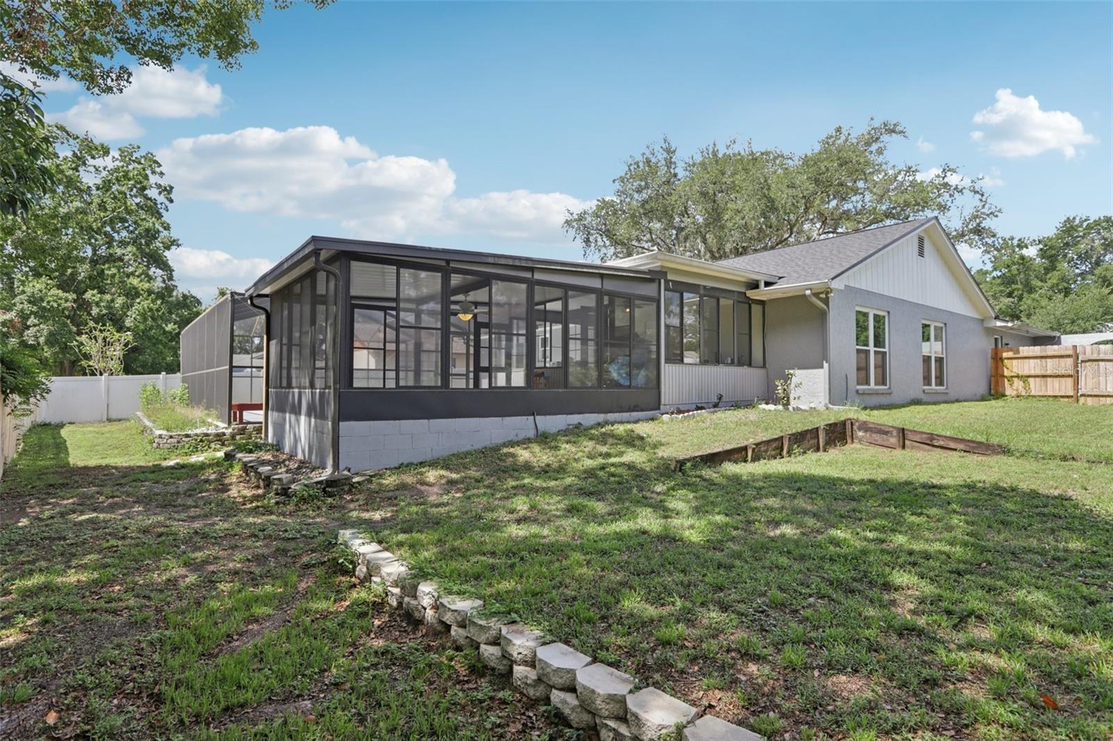 Image 56 of 62 For 1009 Black Knight Drive