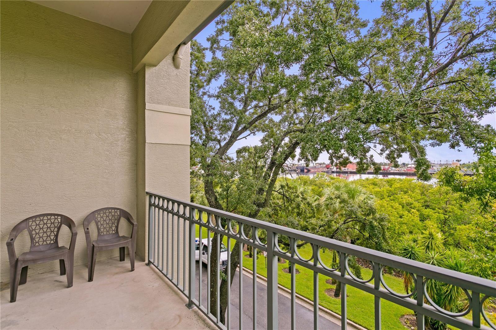 Image 11 of 71 For 764 Coral Reef Drive 764