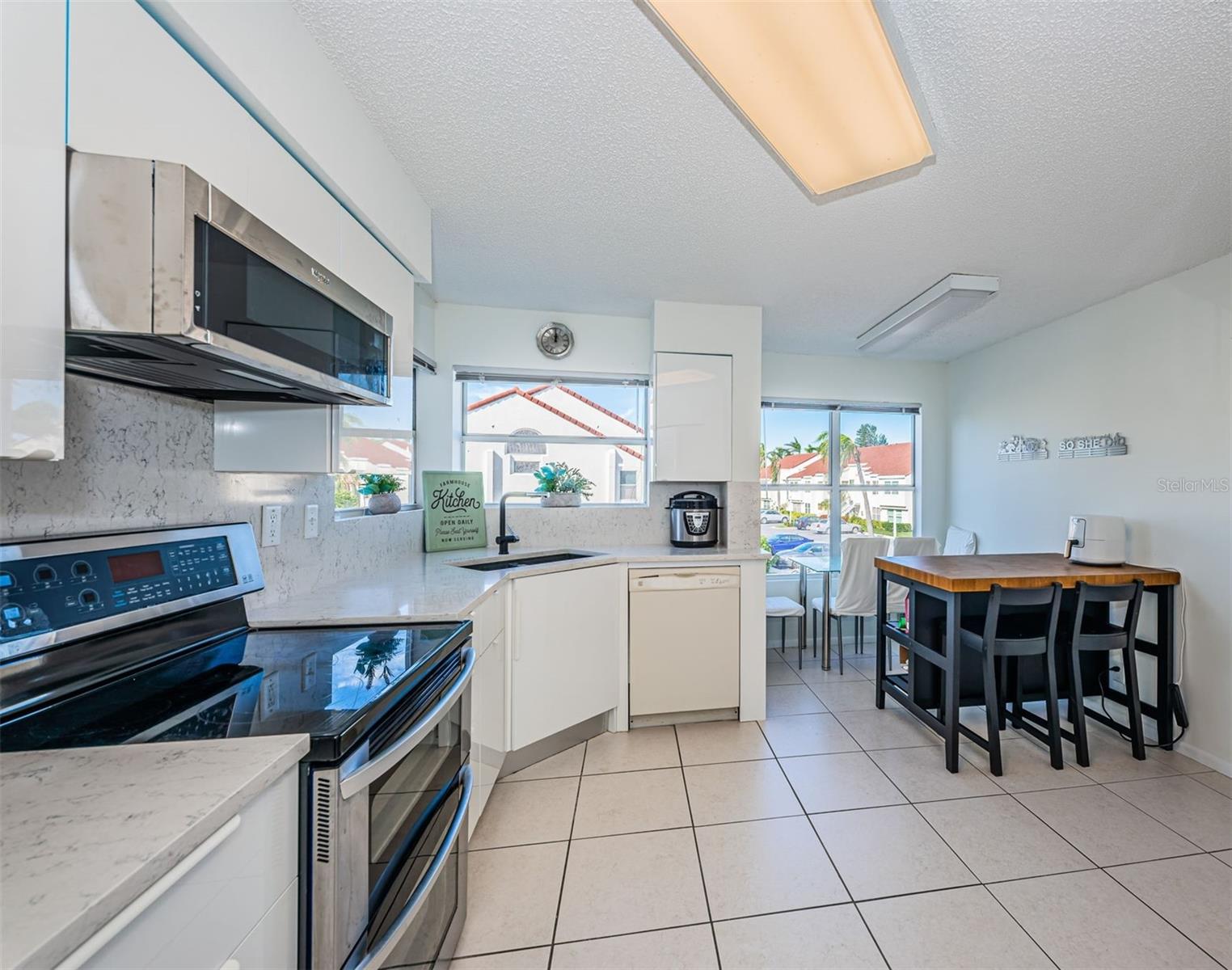 Image 11 of 16 For 6073 Bahia Del Mar Boulevard 230