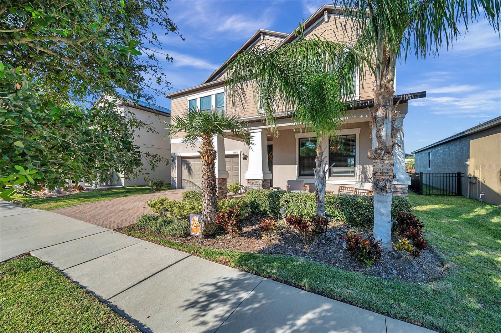 Listing photo id 90 for 9928 Ivory Drive