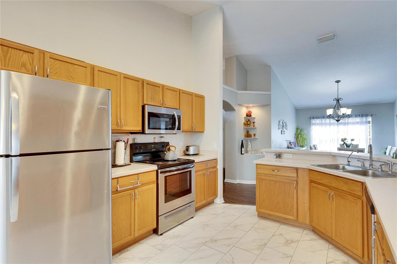 Image 14 of 53 For 31935 Brookstone Drive