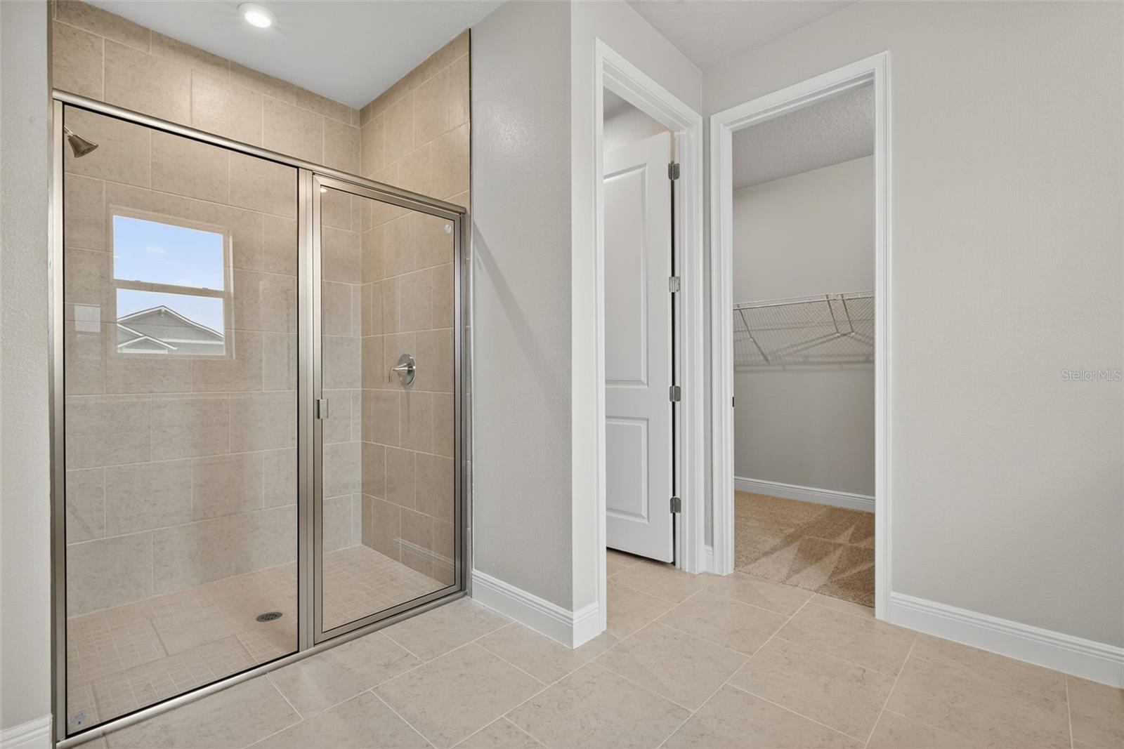 Image 20 of 41 For 12404 52nd Street E