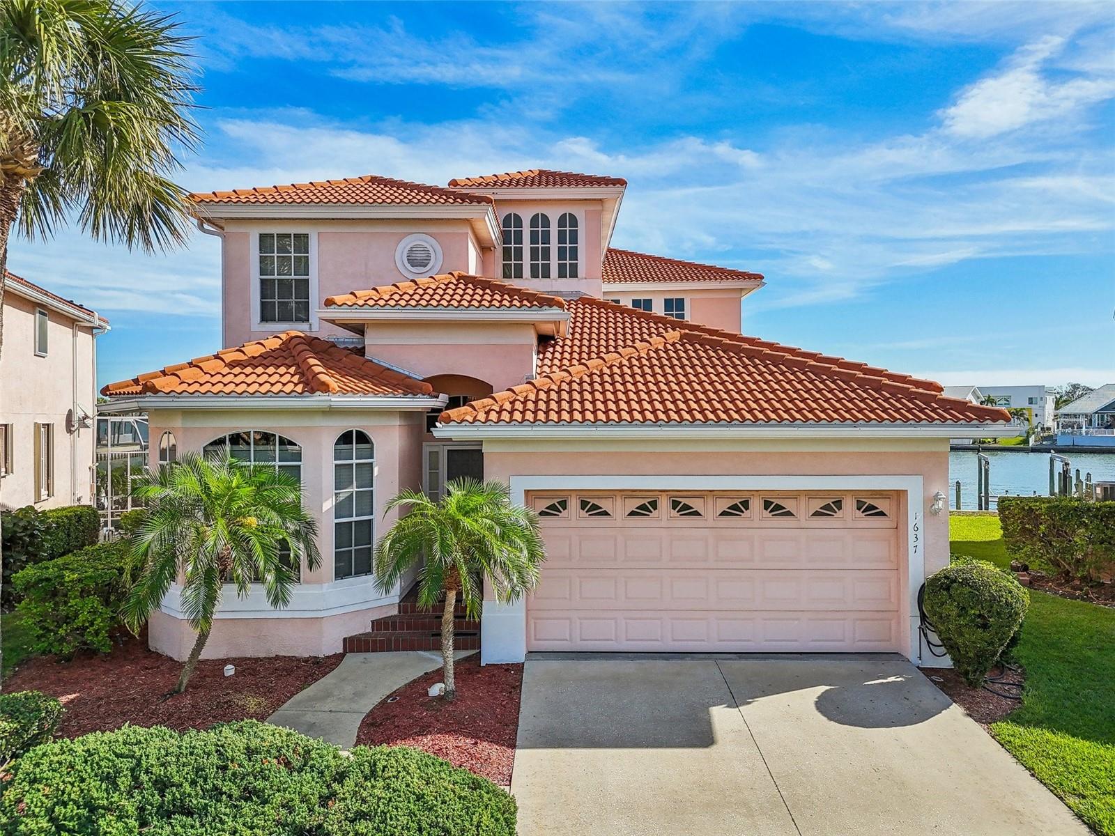 Details for 1637 Sand Key Estates Court, CLEARWATER BEACH, FL 33767