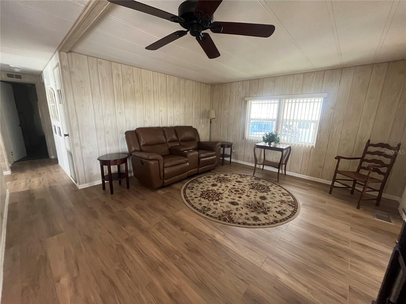 Image 10 of 21 For 61 Tanglewood Drive