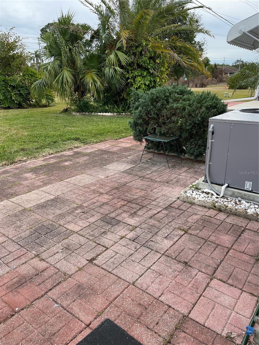 Image 18 of 21 For 61 Tanglewood Drive