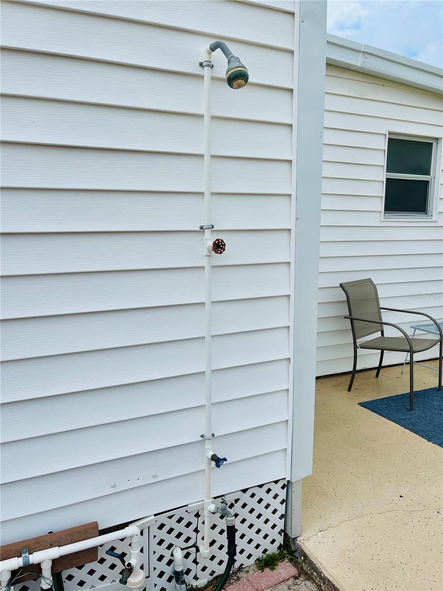 Image 19 of 21 For 61 Tanglewood Drive