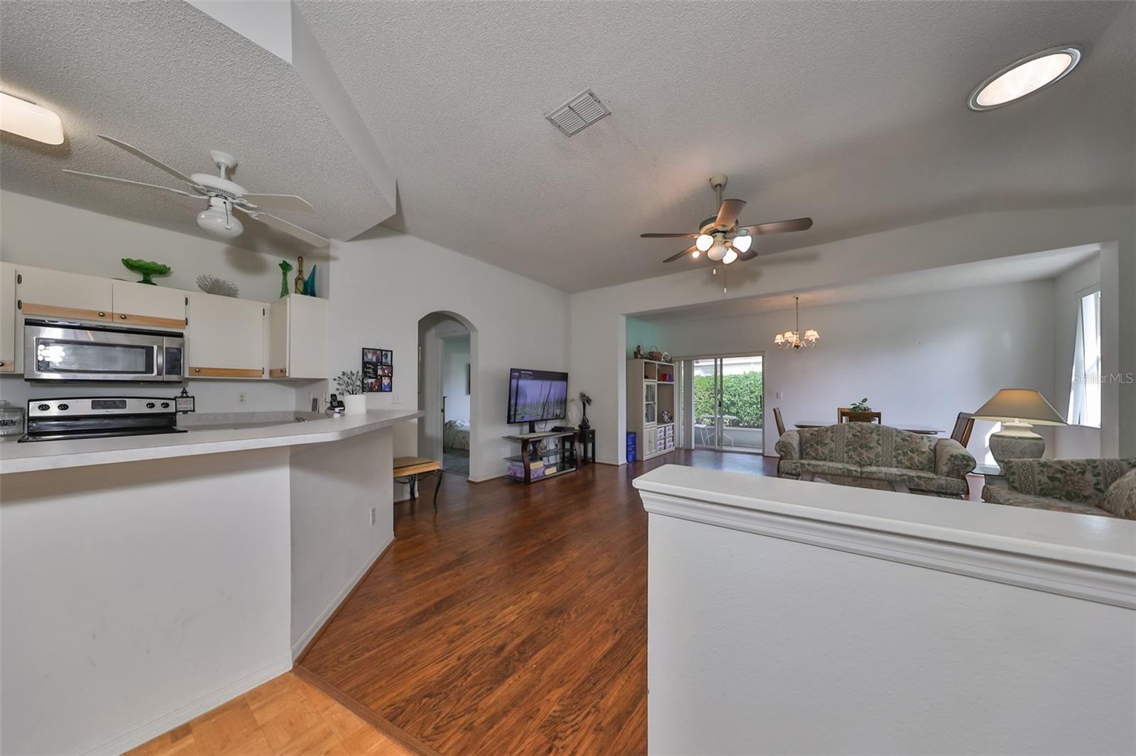 Image 14 of 41 For 2620 Newcomb Court