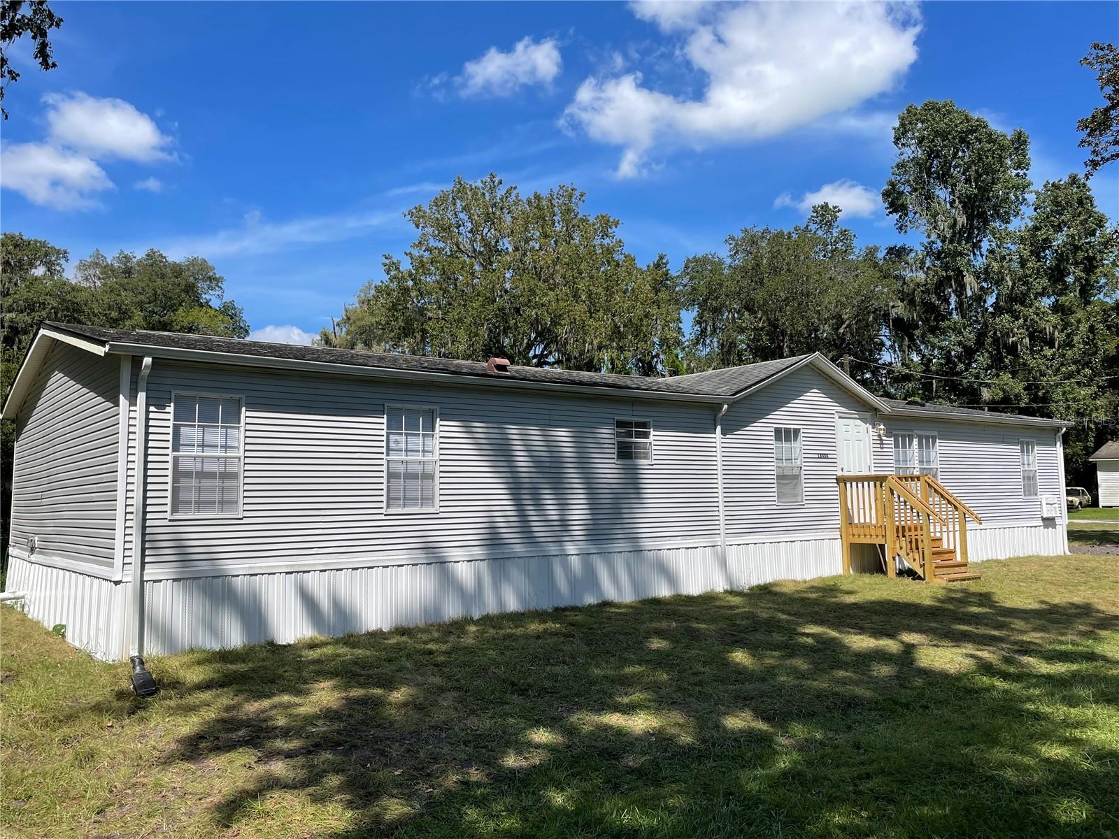 Details for 18404 Lee Avenue, BROOKSVILLE, FL 34601