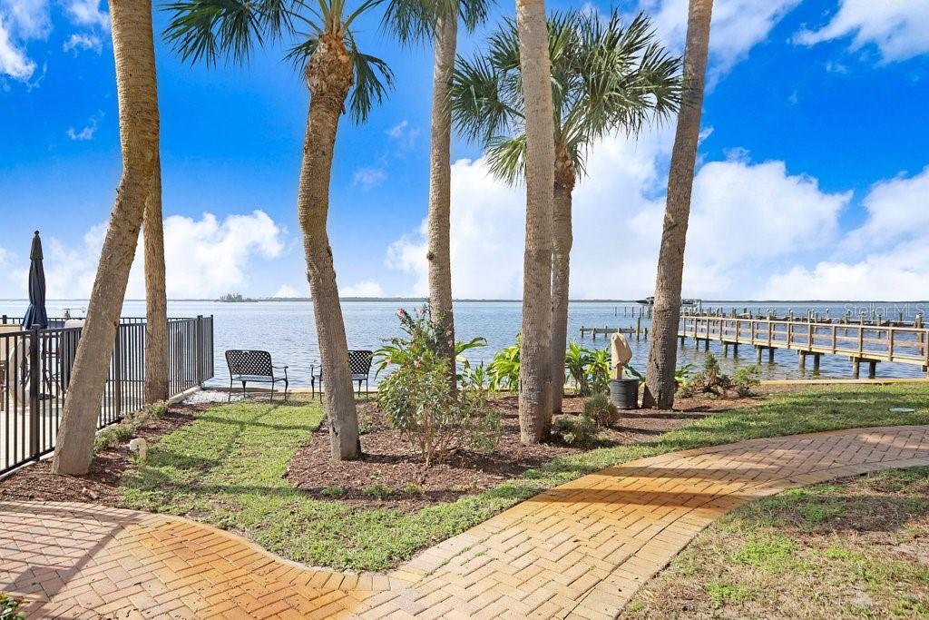 Listing photo id 31 for 1340 Bayshore Boulevard 407