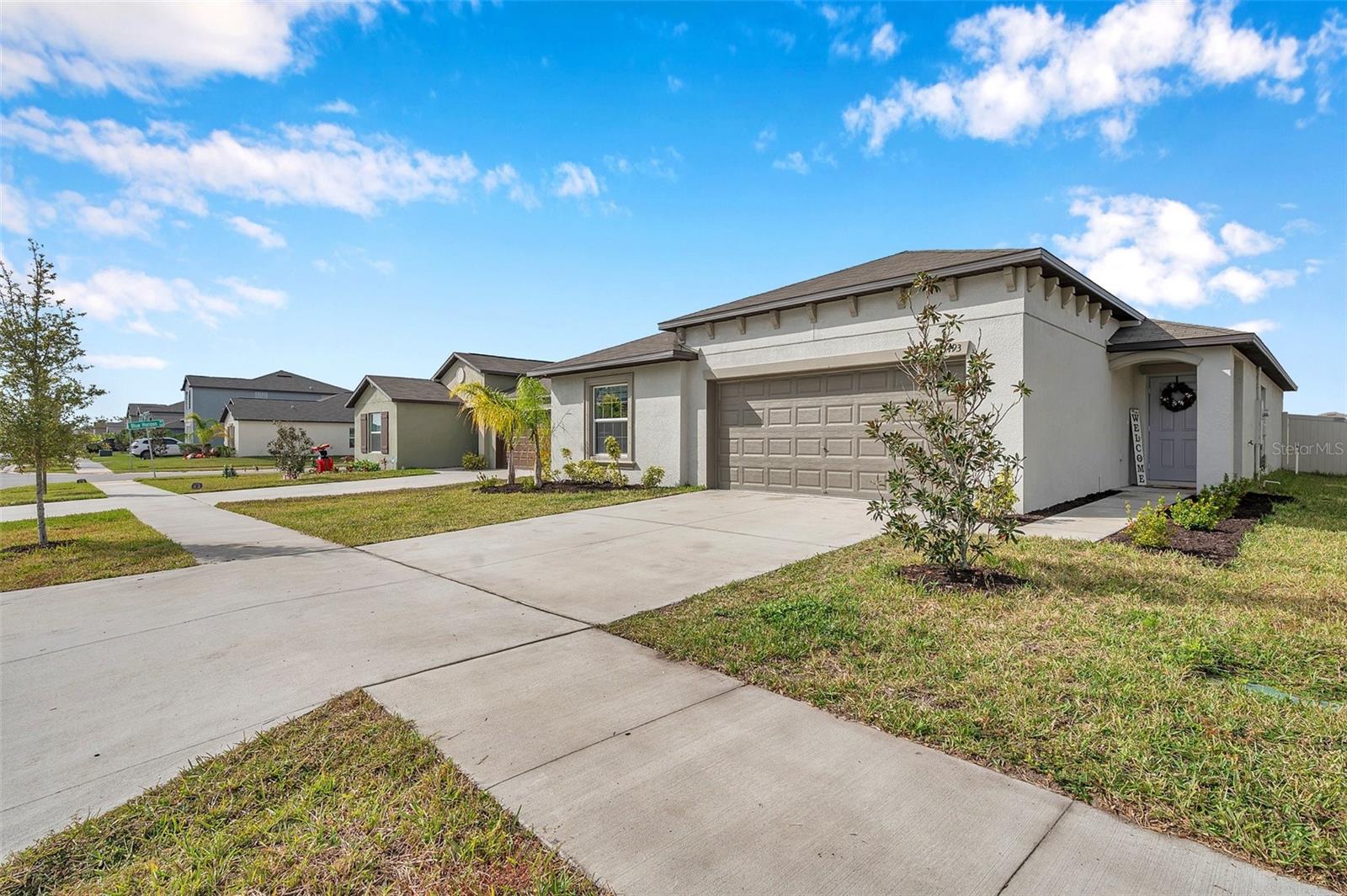 Image 3 of 31 For 5493 Blue Azure Drive