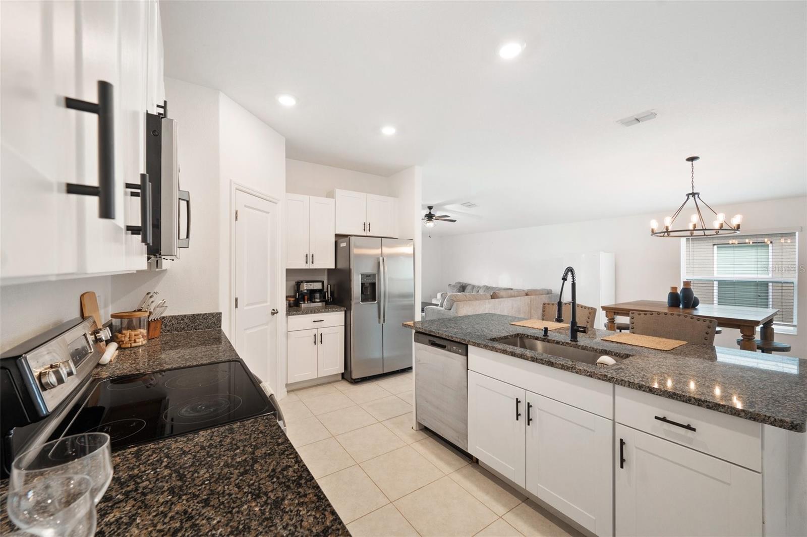 Image 9 of 31 For 5493 Blue Azure Drive